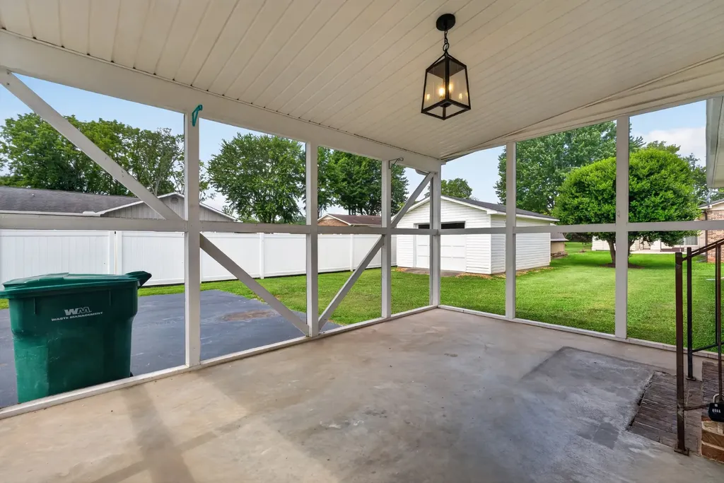 101 Lisa Circle Winchester TN 37398