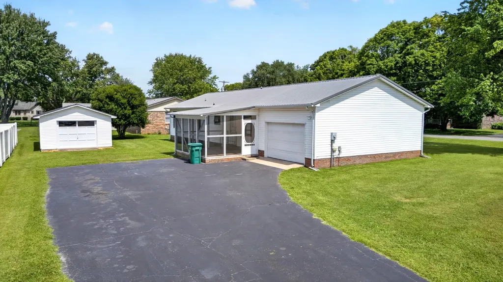 101 Lisa Circle Winchester TN 37398