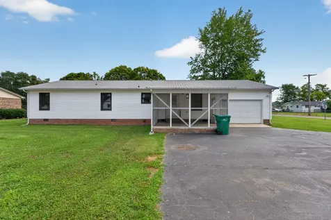 101 Lisa Circle Winchester TN 37398