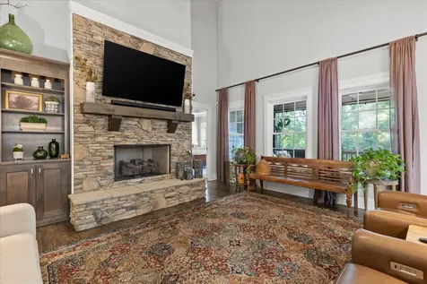 697 Sugar Leaf Lane Soddy Daisy TN 37379