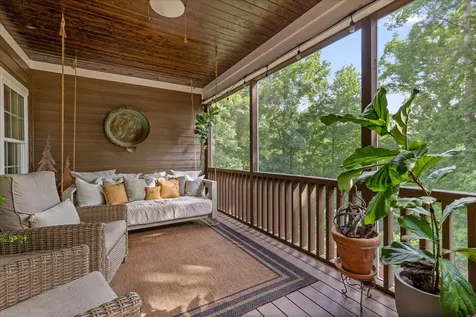 697 Sugar Leaf Lane Soddy Daisy TN 37379