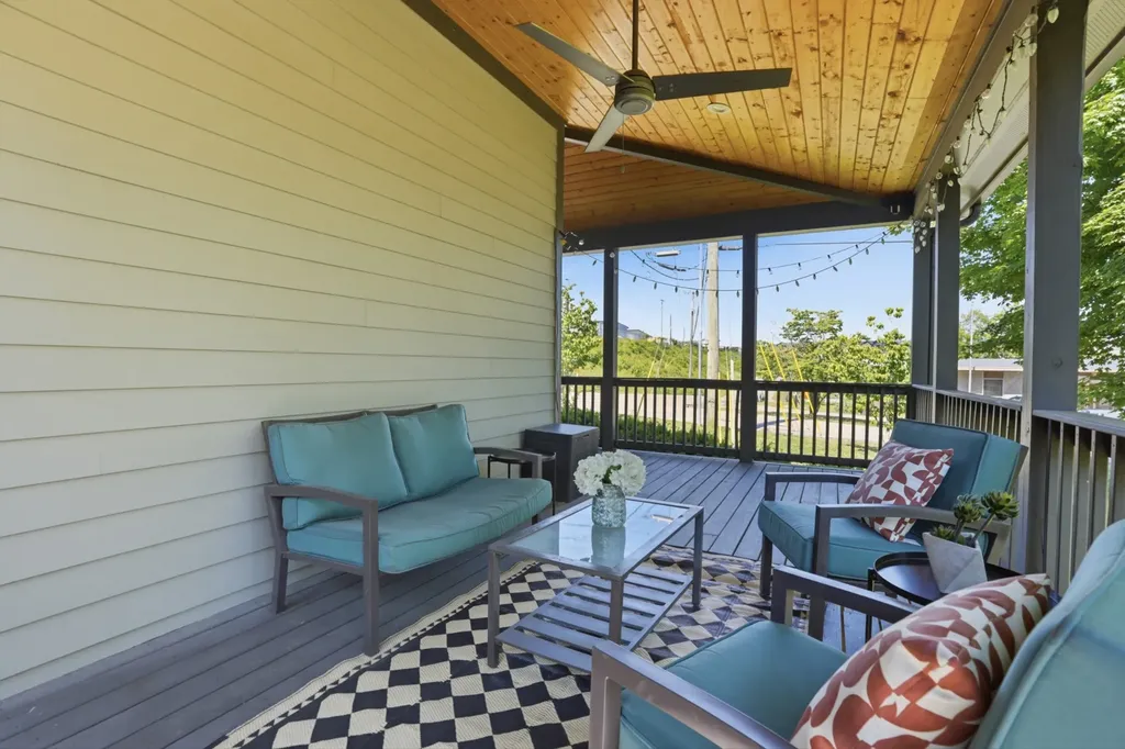 331 Woodycrest Avenue Nashville TN 37210
