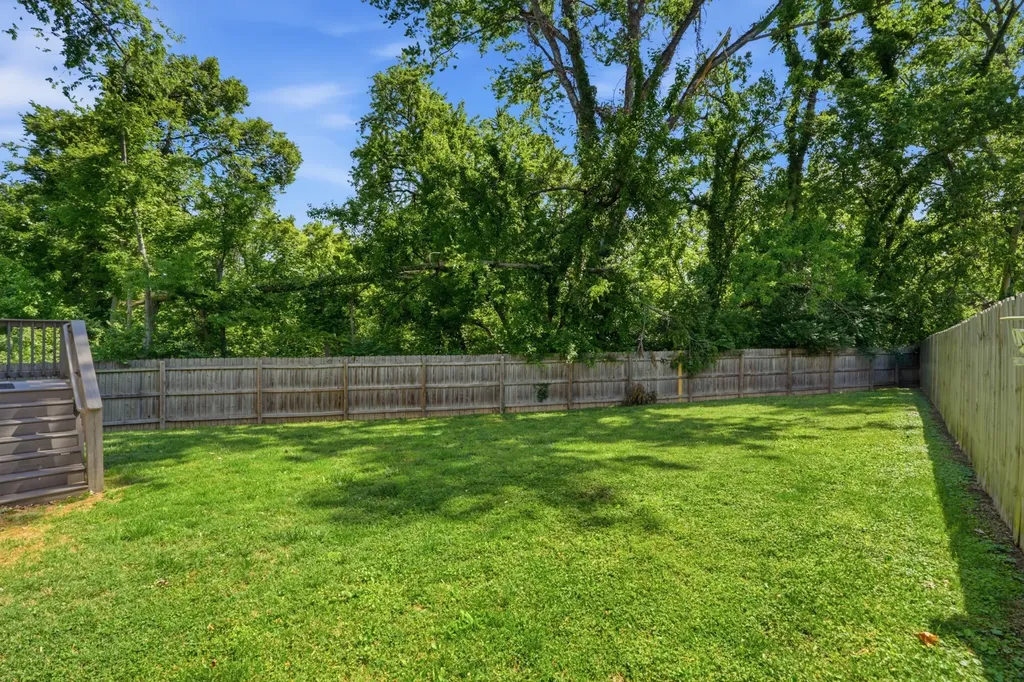 331 Woodycrest Avenue Nashville TN 37210