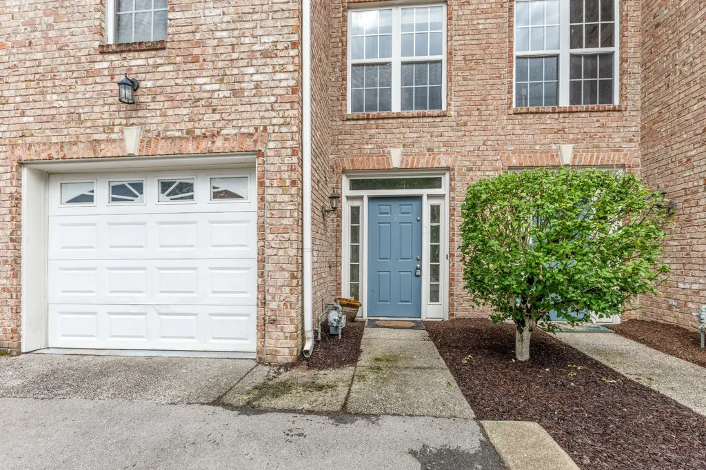165 Hicks Road Nashville TN 37221