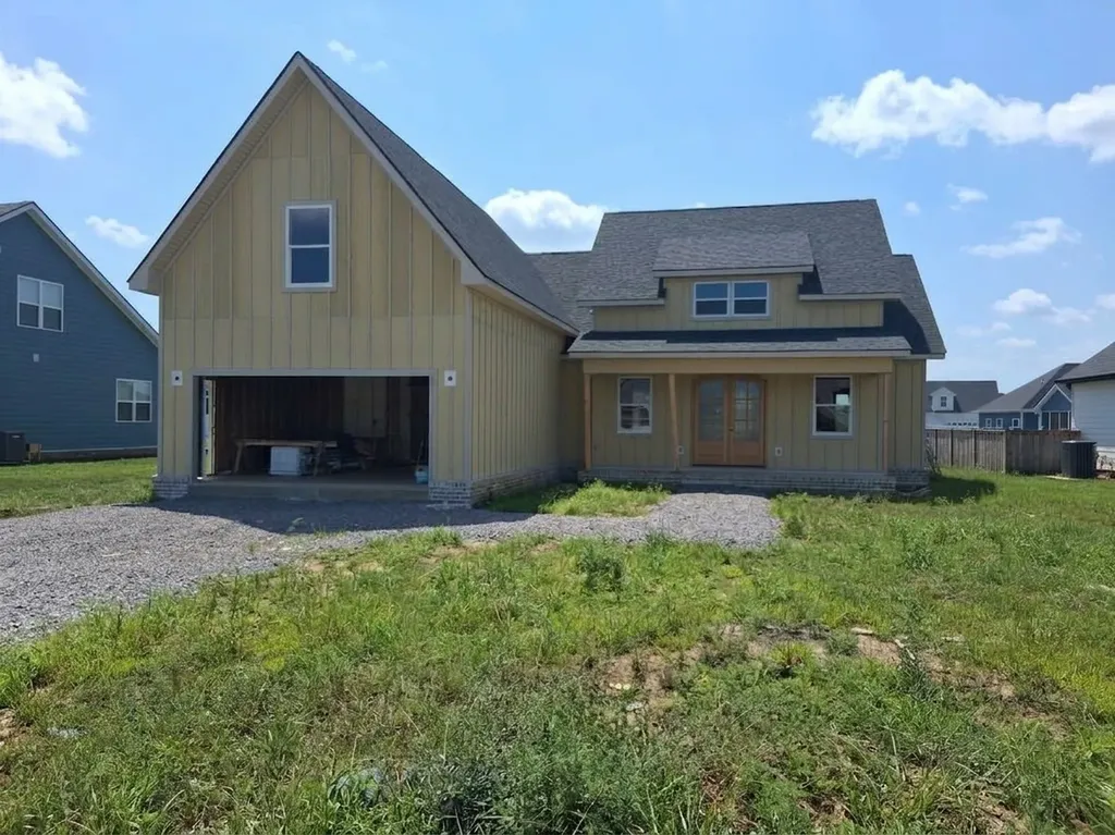 10110 Bighorn Lane Bell Buckle TN 37020