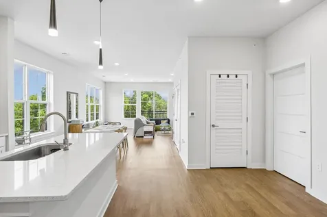 600 E Trinity Lane Nashville TN 37207