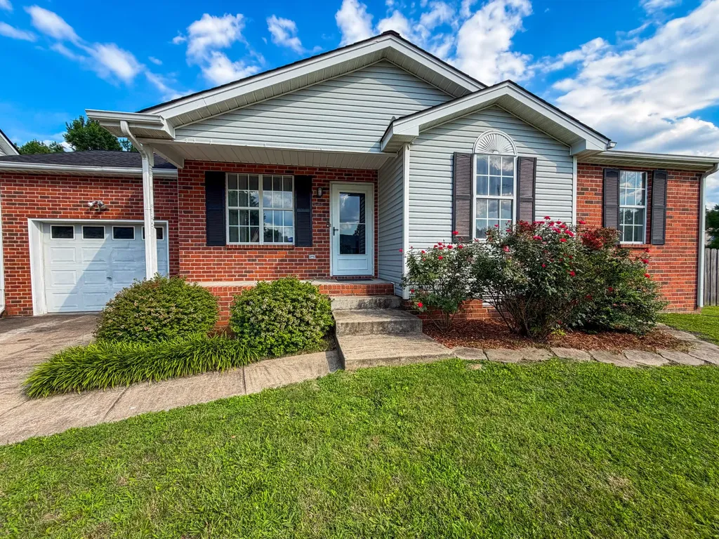 2039 Waterford Drive Old Hickory TN 37138