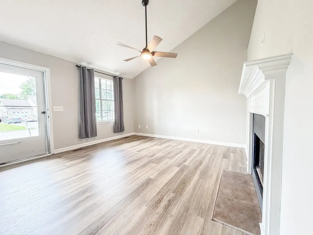 2039 Waterford Drive Old Hickory TN 37138