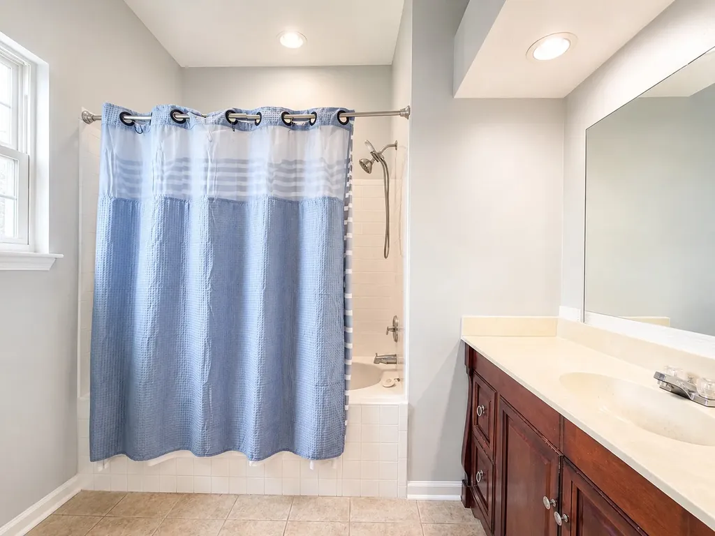 2039 Waterford Drive Old Hickory TN 37138