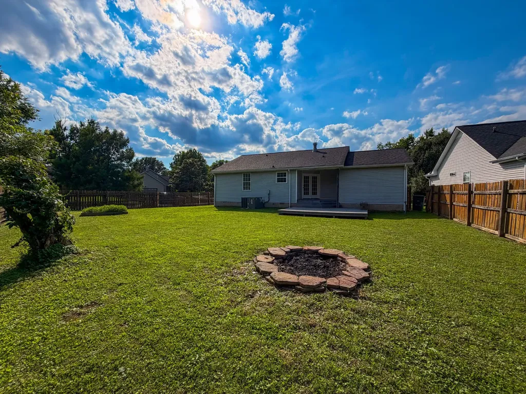 2039 Waterford Drive Old Hickory TN 37138