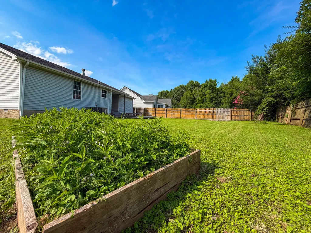 2039 Waterford Drive Old Hickory TN 37138