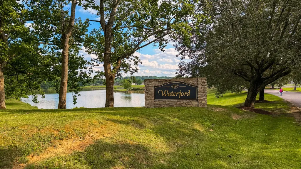 2039 Waterford Drive Old Hickory TN 37138