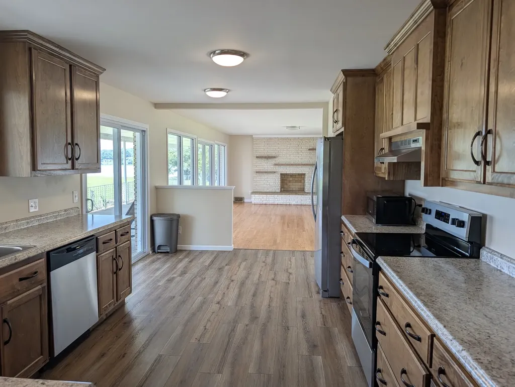 413 Private Drive Hendersonville TN 37075