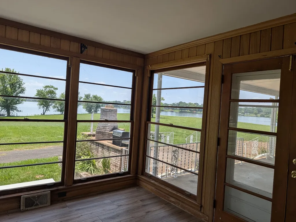 413 Private Drive Hendersonville TN 37075