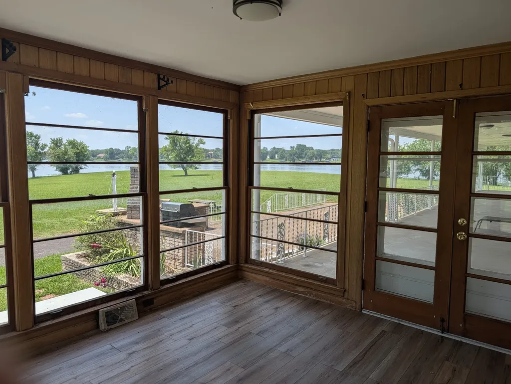 413 Private Drive Hendersonville TN 37075