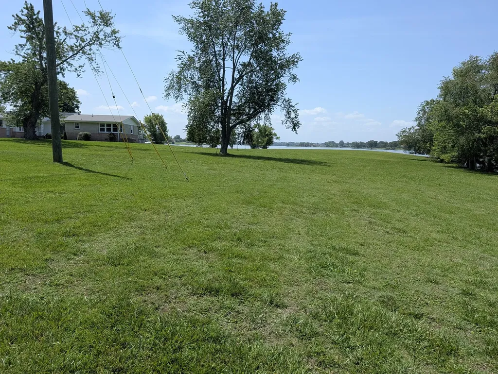 413 Private Drive Hendersonville TN 37075