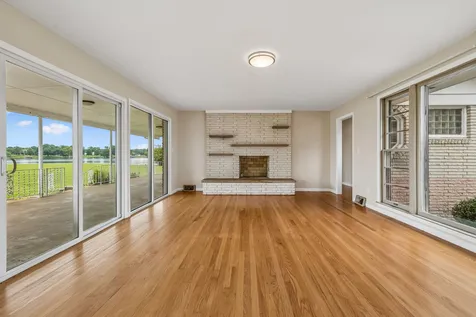 413 Private Drive Hendersonville TN 37075