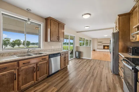 413 Private Drive Hendersonville TN 37075