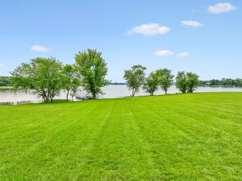 413 Private Drive Hendersonville TN 37075