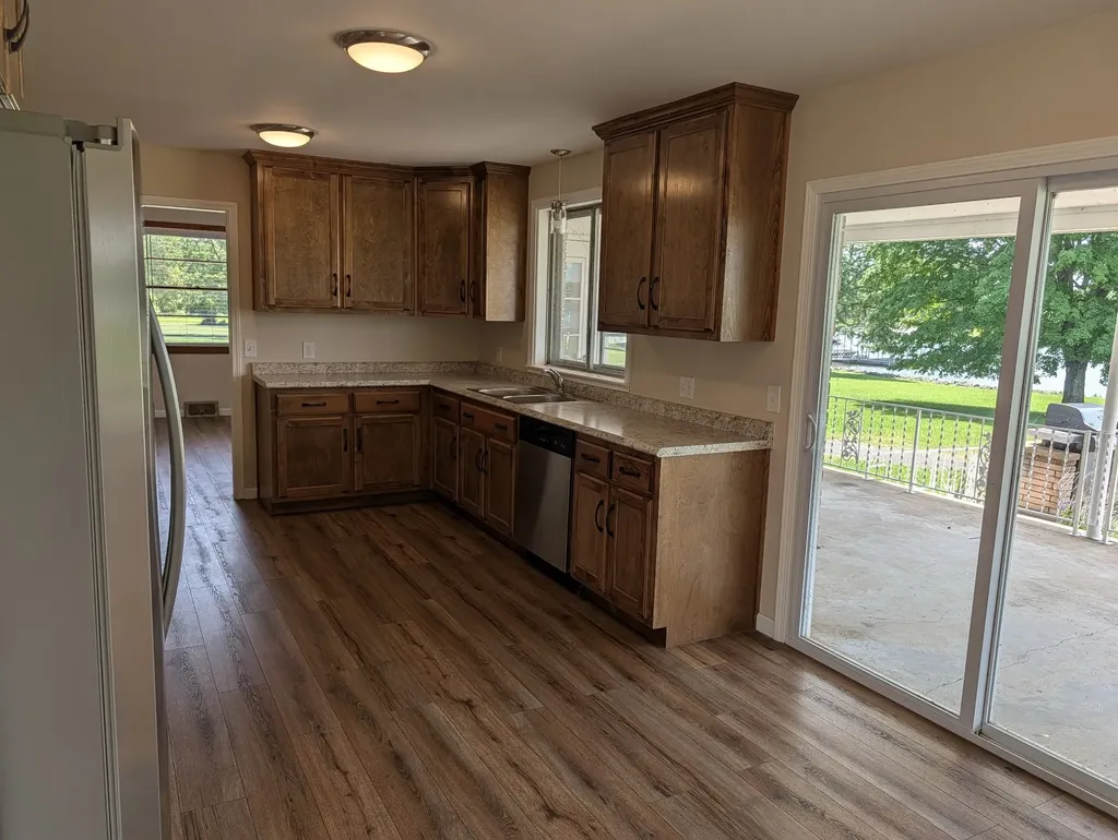 413 Private Drive Hendersonville TN 37075