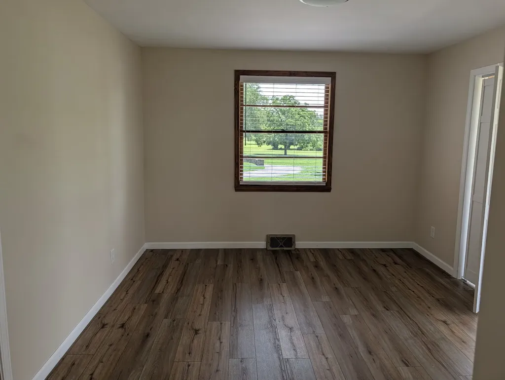 413 Private Drive Hendersonville TN 37075
