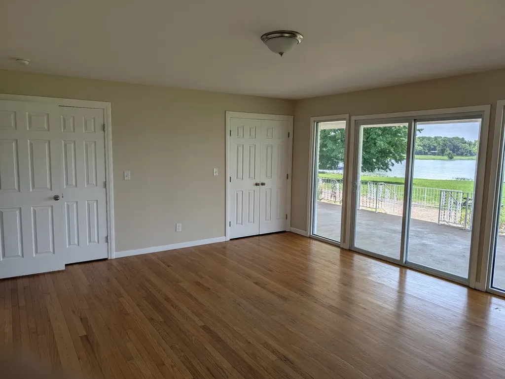 413 Private Drive Hendersonville TN 37075