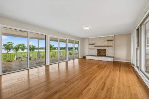 413 Private Drive Hendersonville TN 37075