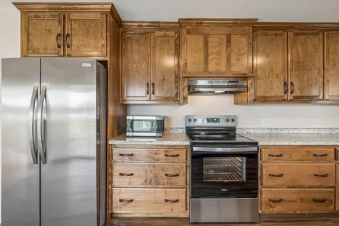 413 Private Drive Hendersonville TN 37075