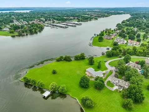 413 Private Drive Hendersonville TN 37075