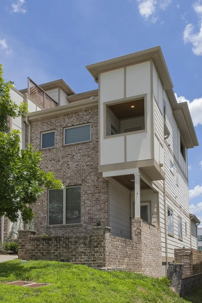 412A 37th Ave, N Nashville TN 37209