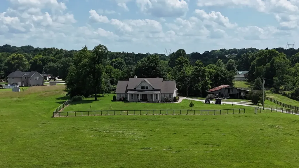 840 Cranford Hollow Road Columbia TN 38401
