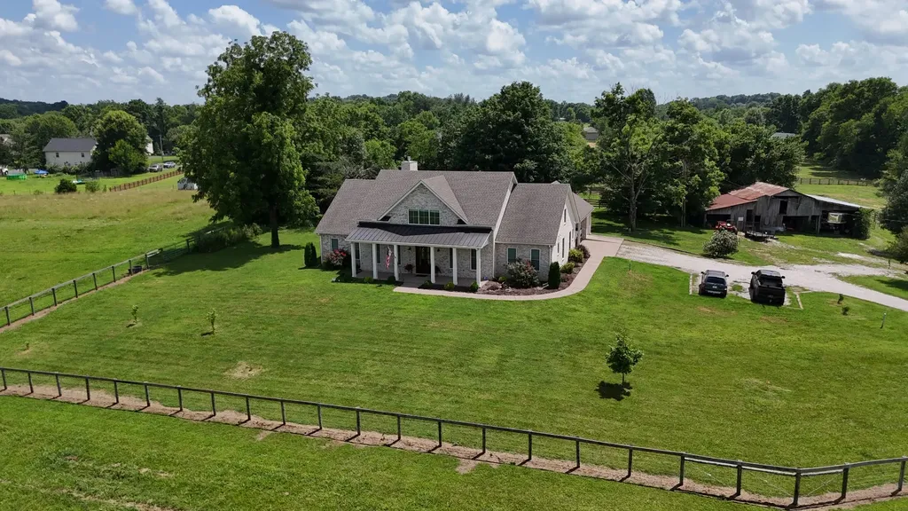 840 Cranford Hollow Road Columbia TN 38401