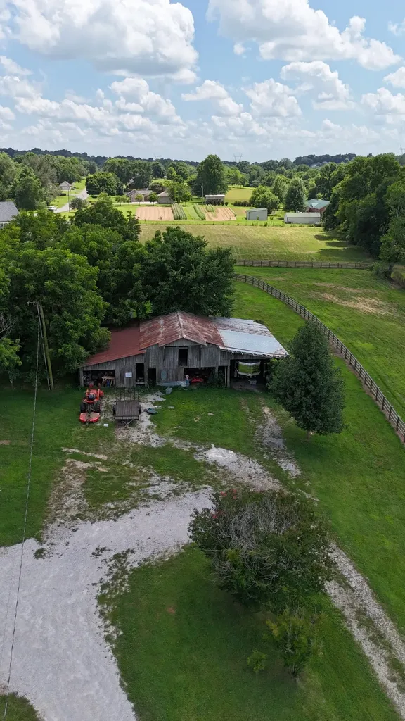 840 Cranford Hollow Road Columbia TN 38401