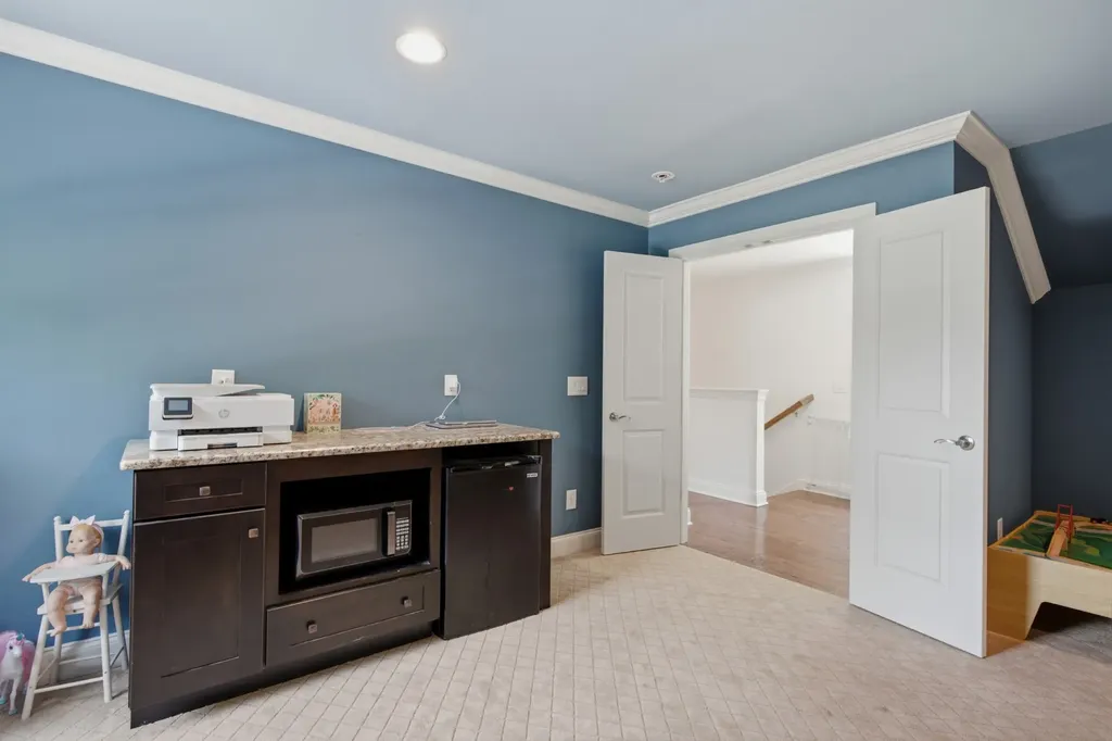 5212 Williamsburg Road Brentwood TN 37027