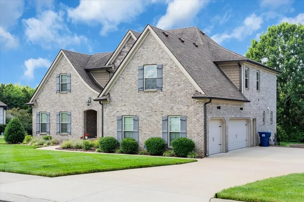 621 Tybarber Avenue Murfreesboro TN 37129