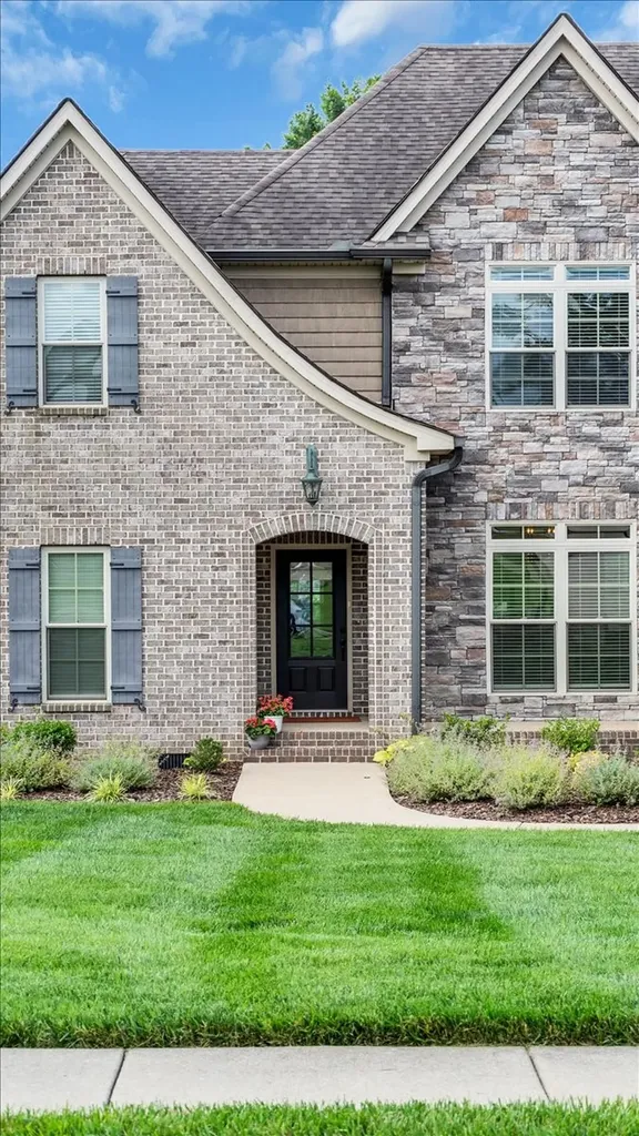 621 Tybarber Avenue Murfreesboro TN 37129