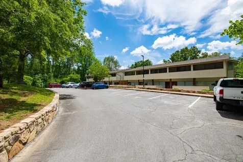 2806 Suncrest Road Pigeon Forge TN 37863