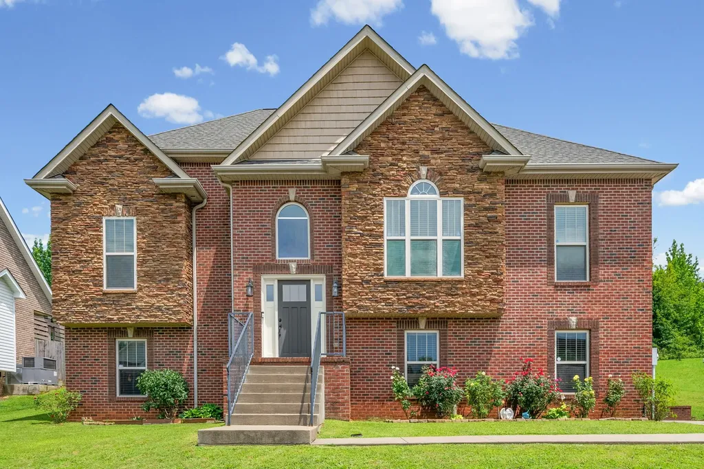 3515 Rabbit Run Trail Adams TN 37010