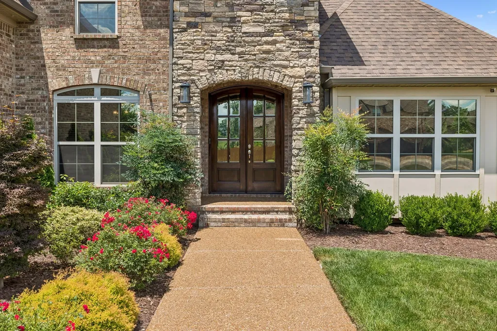 427 Whitley Way Mount Juliet TN 37122