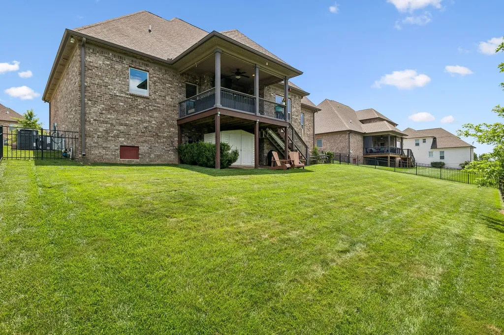 427 Whitley Way Mount Juliet TN 37122