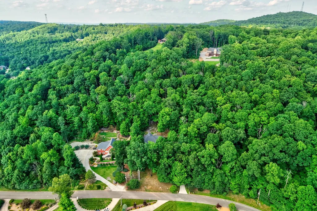 1650 N Plantation Drive Cookeville TN 38506