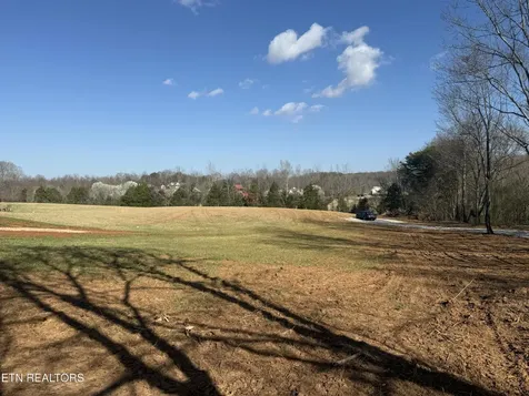 1561 Cane Creek-cummingsville Road Sparta TN 38583