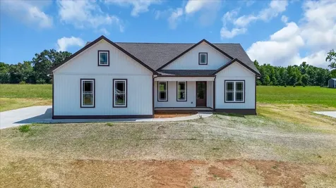 1501 Smartt Station Road Morrison TN 37357
