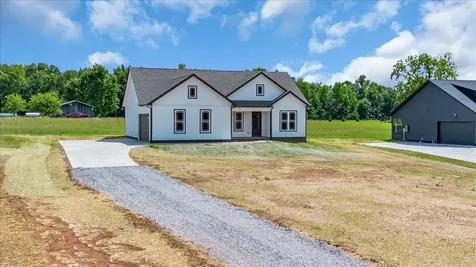 1501 Smartt Station Road Morrison TN 37357