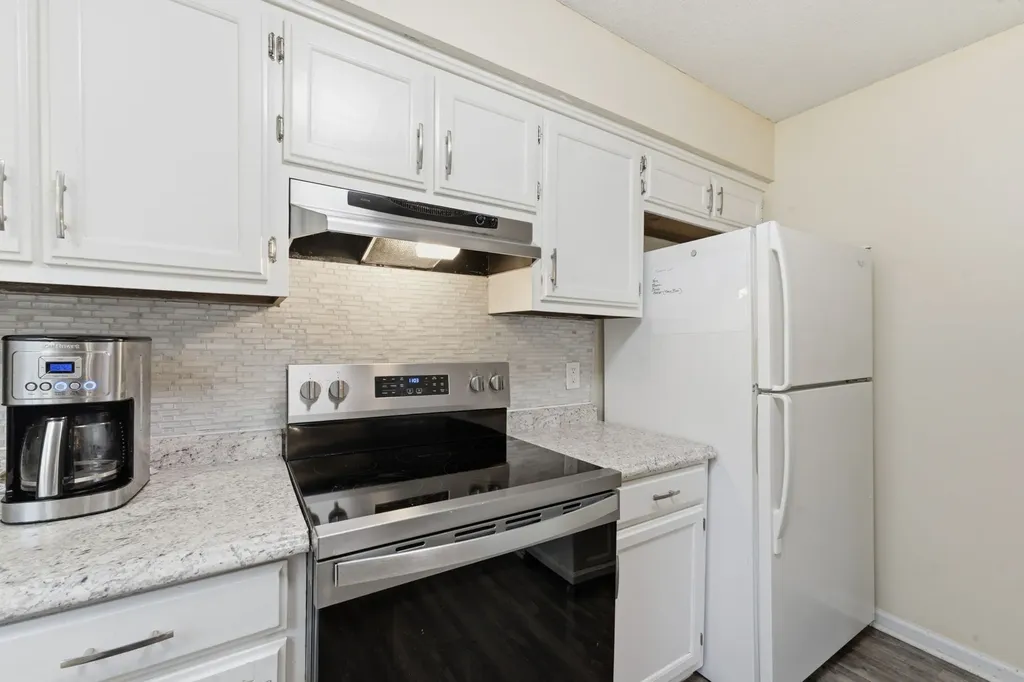103 Earnhart Street Shelbyville TN 37160