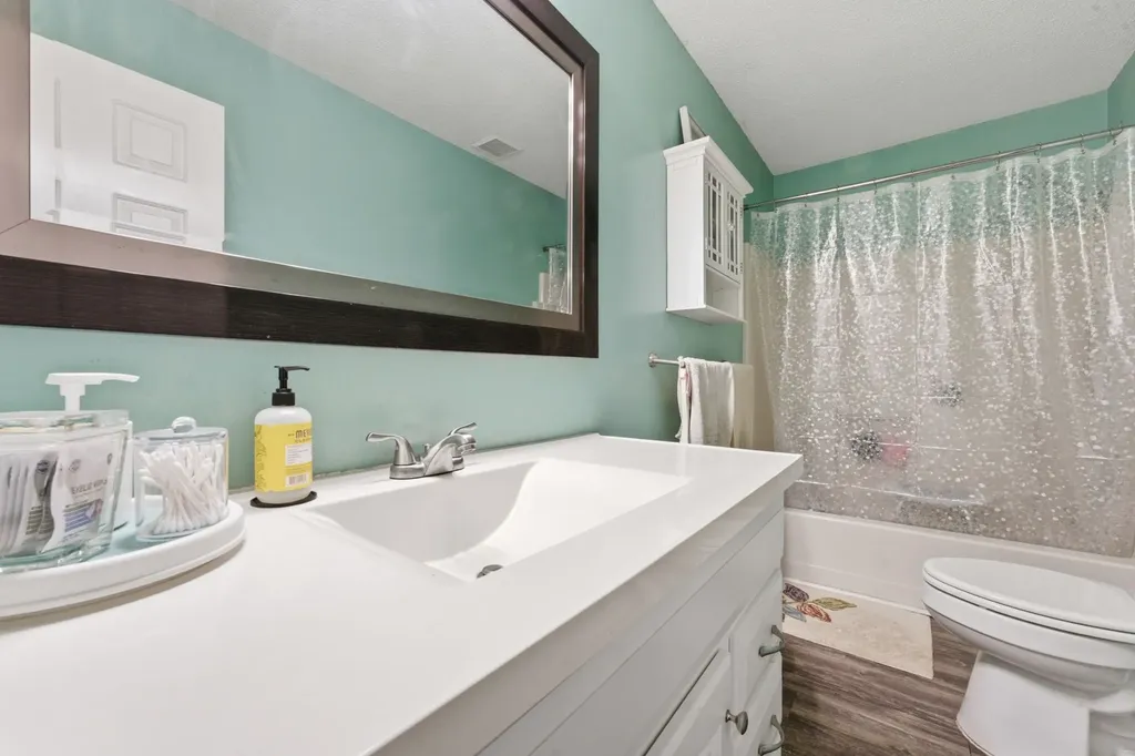 103 Earnhart Street Shelbyville TN 37160