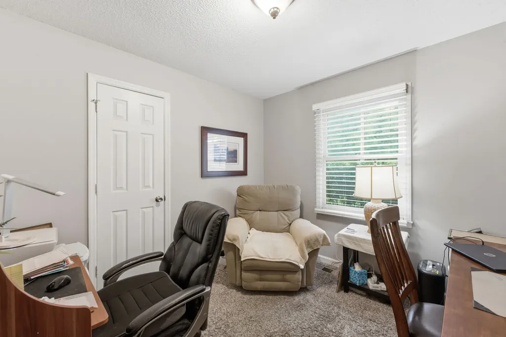 103 Earnhart Street Shelbyville TN 37160