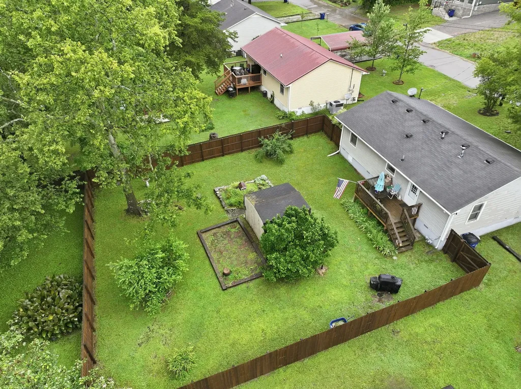 103 Earnhart Street Shelbyville TN 37160