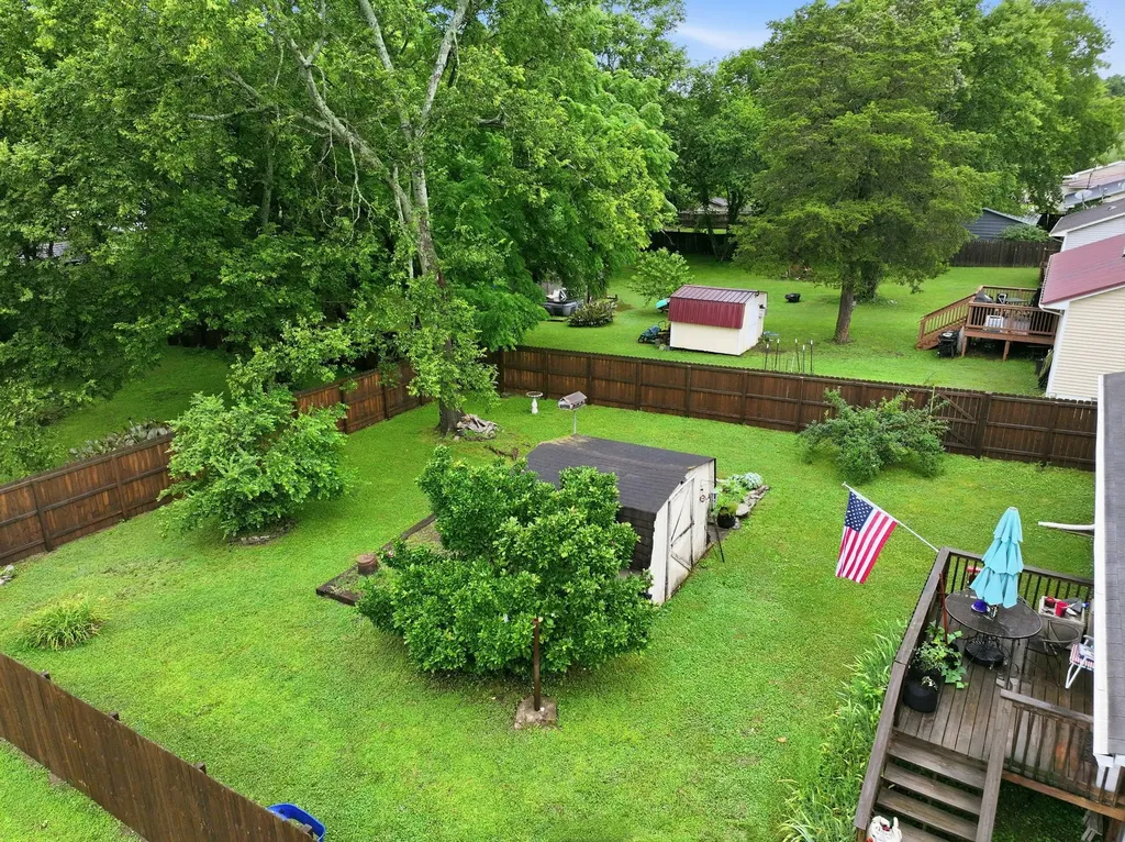 103 Earnhart Street Shelbyville TN 37160