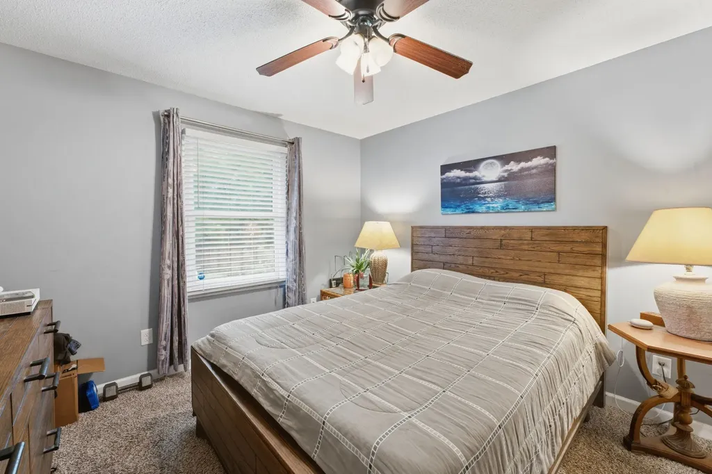 103 Earnhart Street Shelbyville TN 37160
